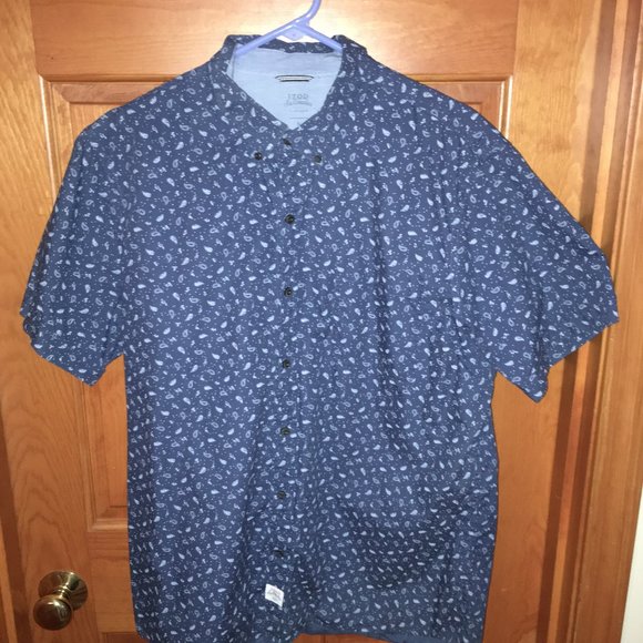 XL IZOD Short Sleeve Button Down Shirt - Picture 1 of 3